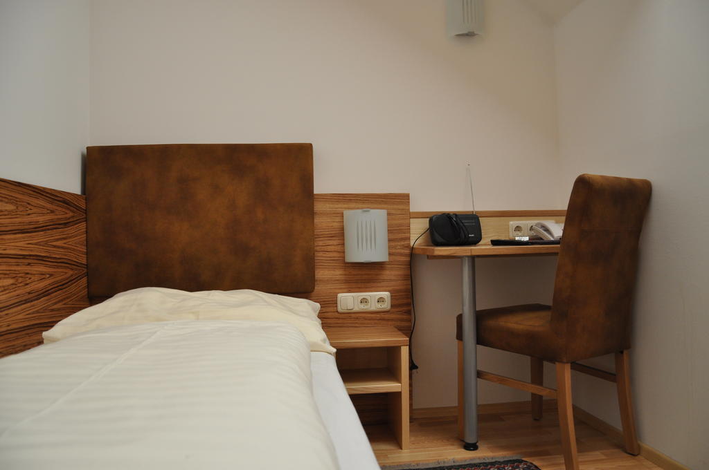 Hotel Almtalerhof Traun Rom bilde