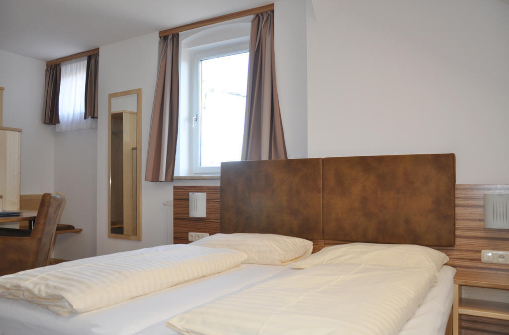Hotel Almtalerhof Traun Rom bilde